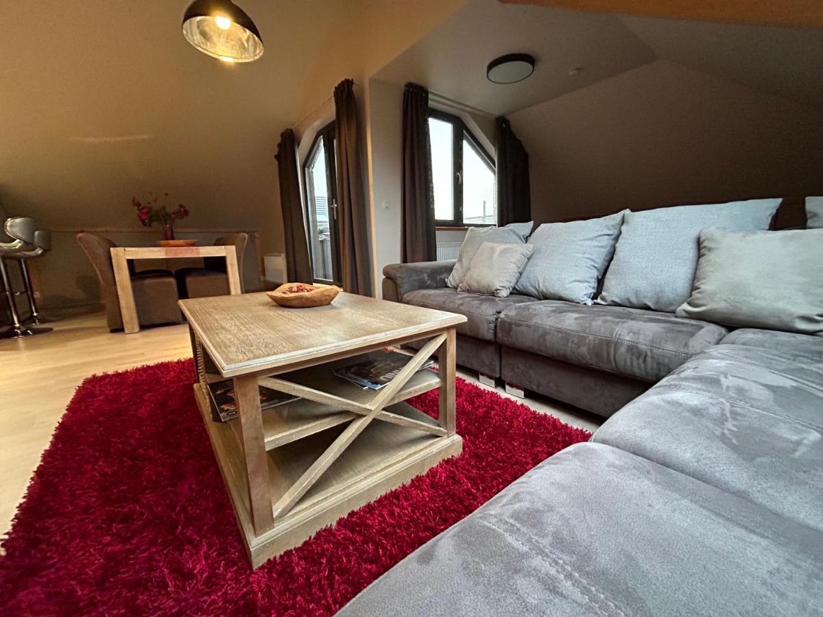 Race & Rooms Appartment Stavelot Kültér fotó